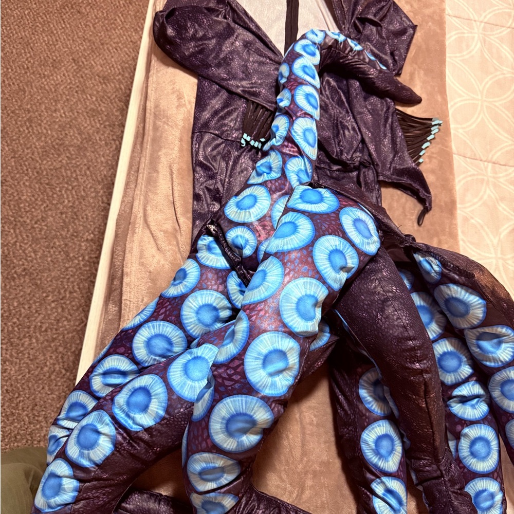 Disney Little Mermaid Ursula Costume - Black and Purple - Picture 10 of 11